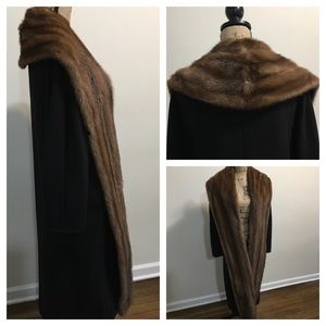 MaxMara Glam Vintage Black Wool Coat w/ Fur Trim